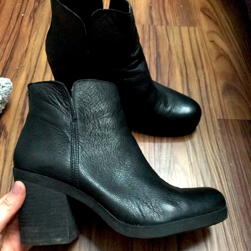 Lucky Brand Ankle Boot